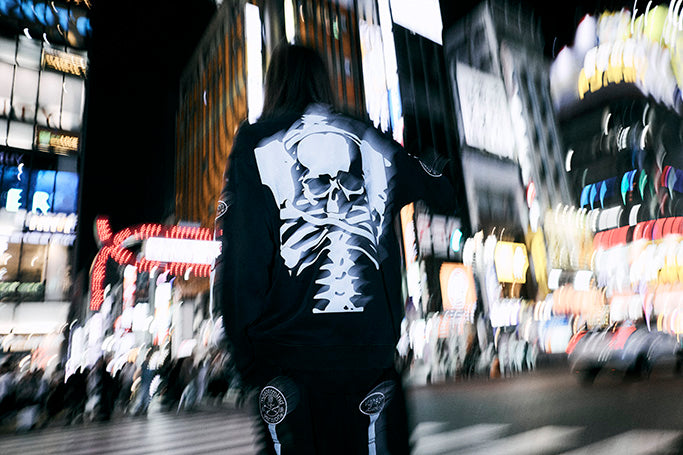 MASTERMIND VANSON CREWNECK SWEATSHIRT DAMAGE [BOXY FIT] マスターマインド バンソン スウェット ダメージ加工 mw26c17-sw103